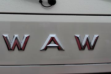  ³A2 Űɫ峵