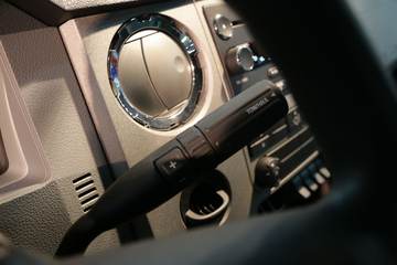 F750Ԯ
