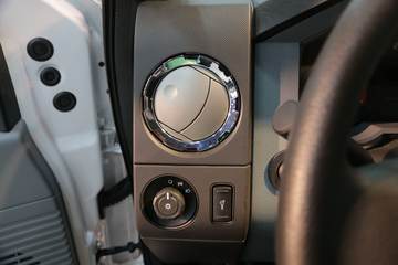 F750Ԯ