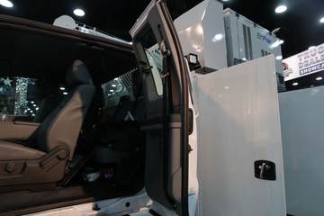 F750Ԯ