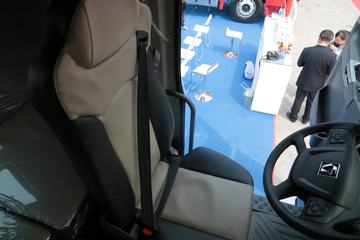칤 G900 530 6x4 ǣ