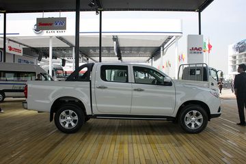 ˧T6 4X4 ˫Ƥ