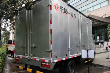 D6L 130 4X2 ʽῨ