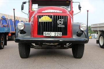 L359 TITAN 1954