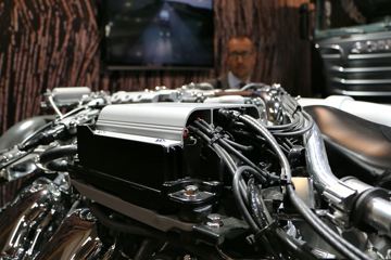 ˹V8 16.4L 
