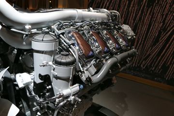 ˹V8 16.4L 
