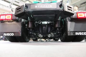 άNEW STRALIS XP 570