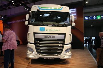 XF 435 4x2ǣ