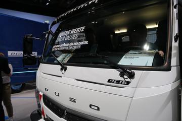 FUSO(��ɣ)CANTER 9C18
