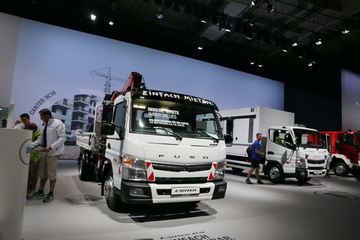 FUSO(��ɣ)CANTER 9C18