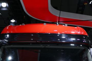  4X2ǣ