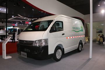 EW4 綯