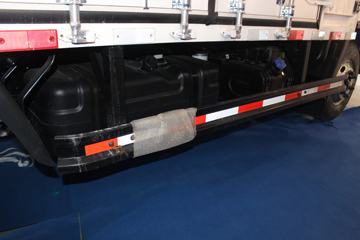 ŷS3 143
