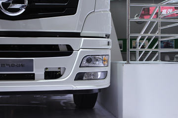绪 T7 420 6X4 LNGǣ