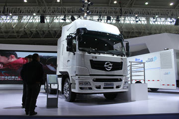 绪 T7 420 6X4 LNGǣ