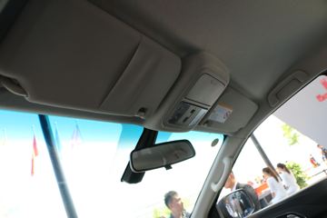     2.0T  Ƥ