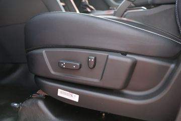     2.0T  Ƥ