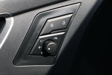     2.0T  Ƥ
