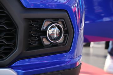     2.0T  Ƥ