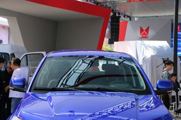     2.0T  Ƥ