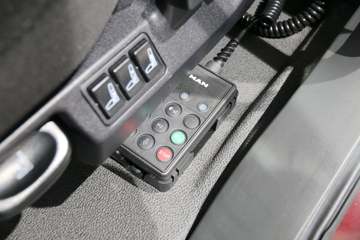  TGS 400 4X2ǣ