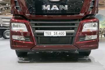  TGS 400 4X2ǣ