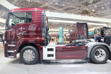  TGS 400 4X2ǣ