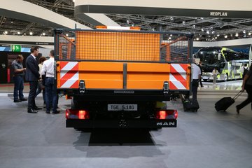  TGE 180 4X2 ̳