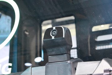ά EuroCargoп 204 4X2 CNGж