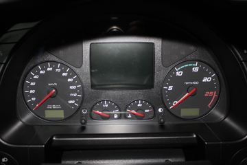 ά 460 4X2 LNGǣ1150Km