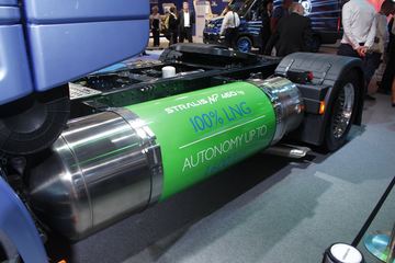 ά 460 4X2 LNGǣ1150Km