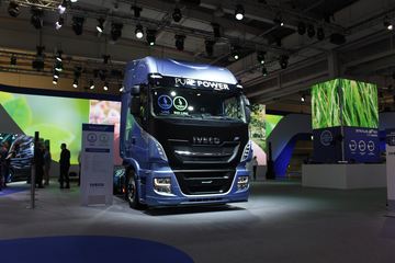 ά 460 4X2 LNGǣ1150Km