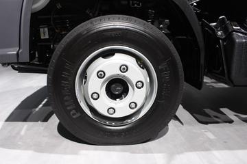  Accelo 4X2ʽػ(1016)