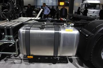  Arocsؿ 4X2ǣ(1851LS)