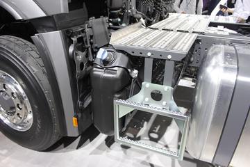  Arocsؿ 4X2ǣ(1851LS)