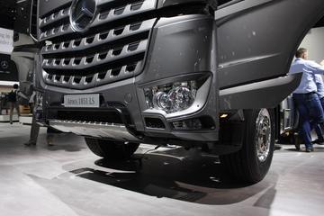  Arocsؿ 4X2ǣ(1851LS)