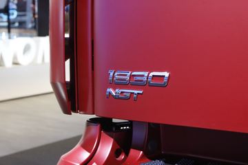  Actros 4X2ػ(1830L NGT)
