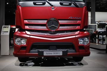  Actros 4X2ػ(1830L NGT)