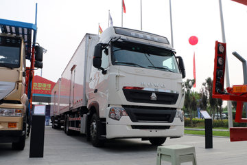 HOWO T7H 480 6X4óжʽػ