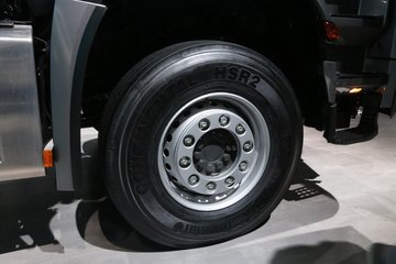  Arocsؿ 630 8X4