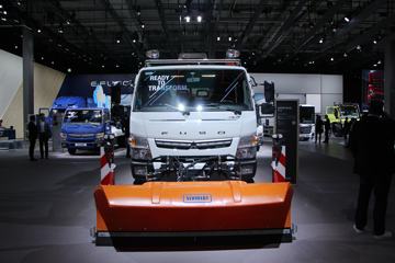 ɣFUSO Canter 6C18D 4x4߳