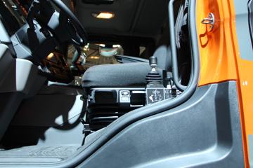 ˹ G450 TX 8X4ж