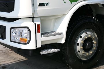 L3000 4X2綯