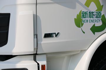 L3000 4X2綯