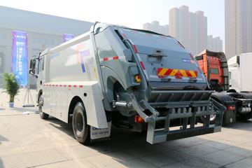 L3000 4X2綯