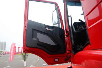 ϿK60D 375 6X4 6.2ж