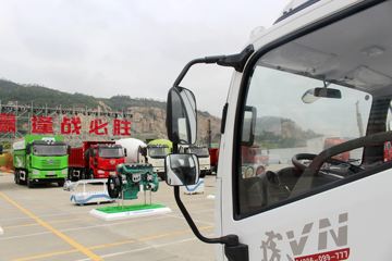 ŻVN 120 4X2Ῠȫ