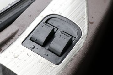 ³M3 200 4X2ػ()