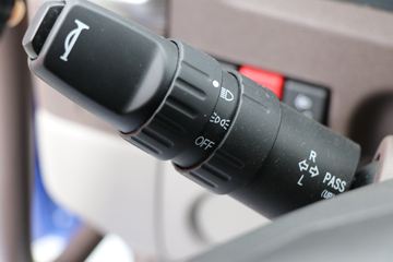 ³M3 200 4X2ػ()
