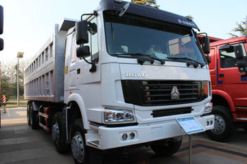 HOWO 8x4ȫж
